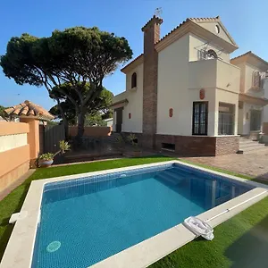  Villa En Playa La Barrosa